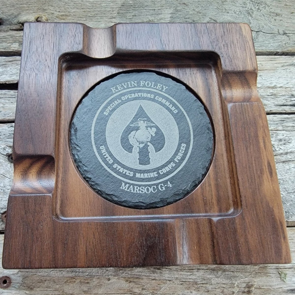 Hardwood cigar tray with customizable slate insert - Microstep Customs